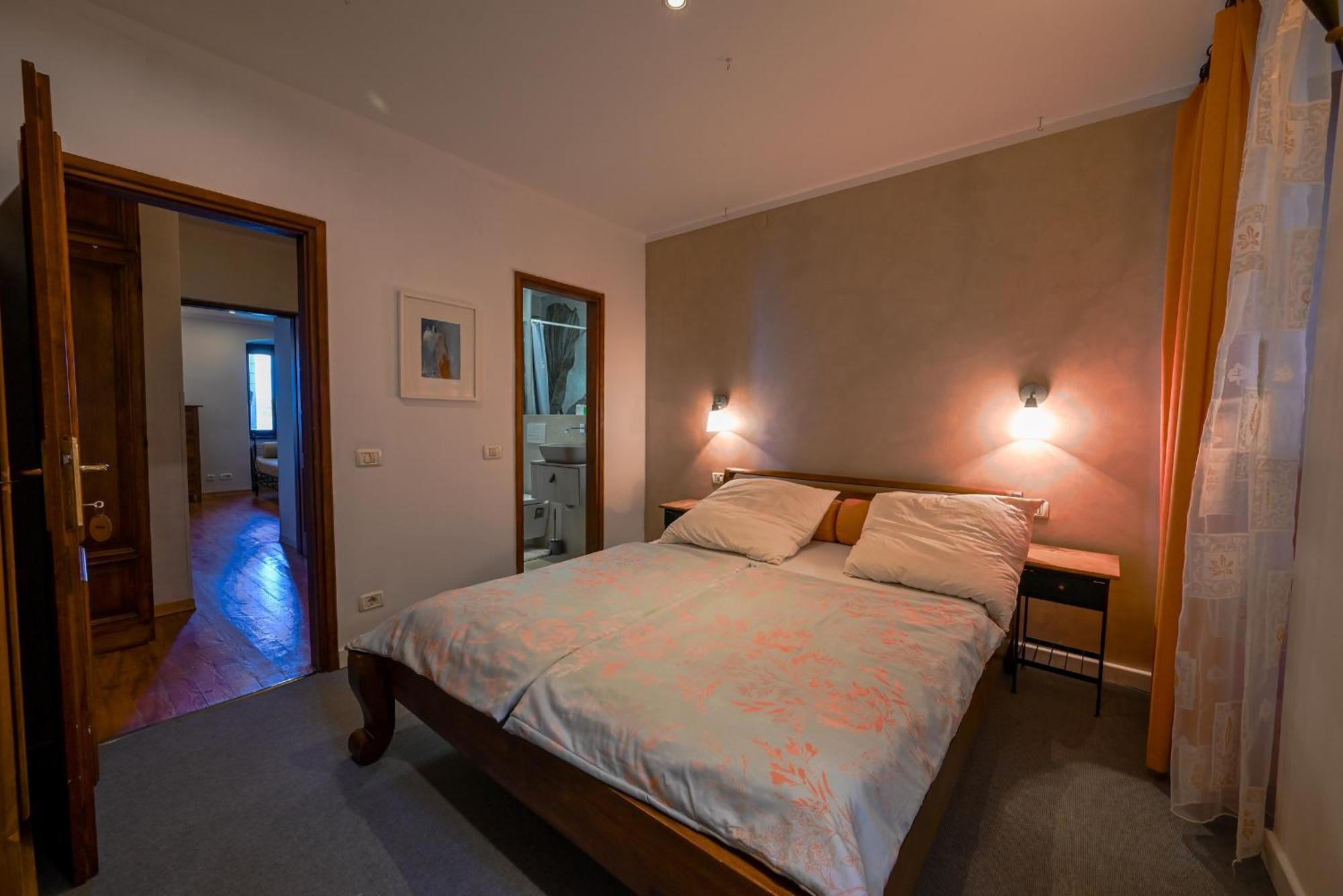 Ferienwohnung Chesa Arnolongo Rovinj Exterior foto